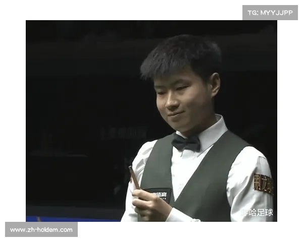 赵心童赛后拥抱塞尔比，展现体育精神